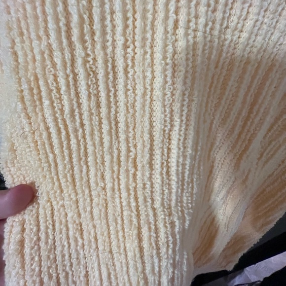 Vintage Yellow Sweater Top - Picture 4 of 5